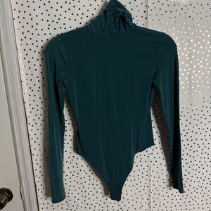 Lululemon Wunderlust Ultra-Soft Nulu Turtleneck Bodysuit